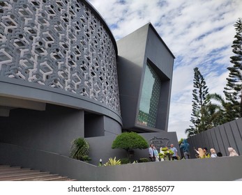 Banda Aceh, 16th July 2022., The Tsunami Museum Is Crowded With Tourists.