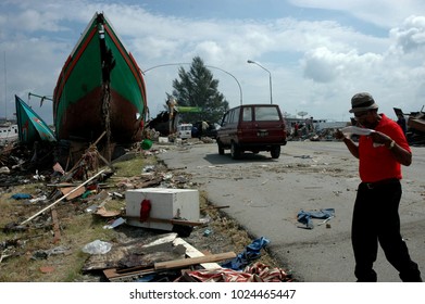 Banda Aceh, Aceh, Indonesia - December 31, 2004 : Indian Ocean Earthquake And Tsunami Disaster Destroyed Banda Aceh City In December 26 2004