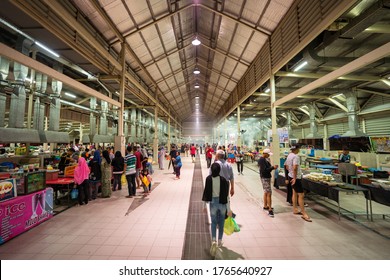 Bandar Seri Begawan / Brunei - January 16, 2019: Crowd Of People Looking For Food At Gadong Night Market With Smoky Ambience