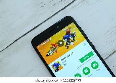 BANDAR SERI BEGAWAN,BRUNEI - JULY 25TH,2018 : Smartphone With Sonic Forces Apps On An Android Google Play Store.