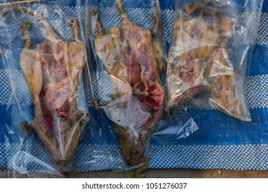 Bandicoot Rats Was Ripped Up The Internal Organs Such As See. Colon, Liver And Heart, Put It In A Clear Plastic Bag Sold In The Market.