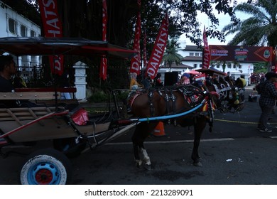 Bandung, Indonesia - Oct 10 2022 : Tourist Crowd In Front Of West Java Governor Office In Gedung Sate