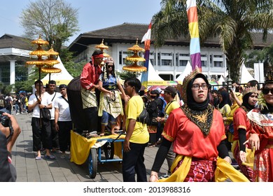 4,481 Bandung festival Images, Stock Photos & Vectors | Shutterstock