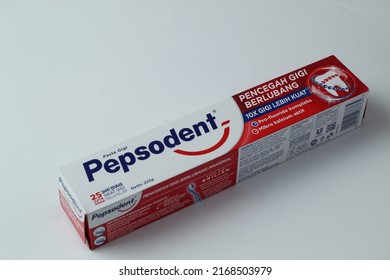 Bandung,Indonesia June17-2022:toothpaste Packaging Box From Pepsodent,isolated