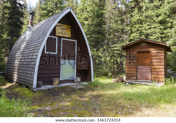 Banff Alberta Canada July 22 2019 Stock Photo Edit Now 1463724314