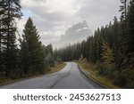 Banff, Lake Louise, Bow Lake, Castle Mountain, Alberta, Canada, Rocky Mountains, Canadian Rockies, scenic, landscape, beauty, majestic, breathtaking, panoramic, views, pristine, wilderness, iconic