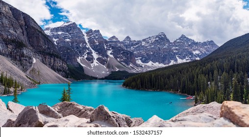  Banff National Park - Amazing and phenomenal view of Moraine Lake in Benf National Park . Moraine Lake is surrounded by 10 beautiful peaks 3.