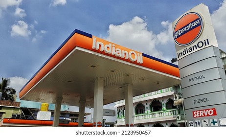 Bangalore, India: February, 14, 2022: Image Of A Petroleum Gas Station In India, Indian Oil Petroleum Giant. Petrol Price Hike Concept.