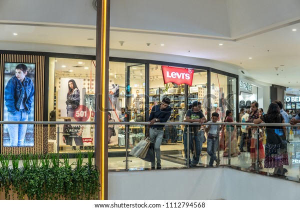 levis phoenix mall