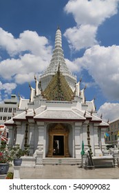 Bangkok City Pillar Shrine Was The First Building Built After The Establishment Of The Rattanakosin Kingdom During The Reign Of King Rama I Of The Chakri Dynasty.