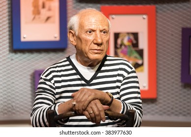 BANGKOK - JAN 29: A waxwork of Pablo Picasso on display at Madame Tussauds on January 29, 2016 in Bangkok, Thailand. Madame Tussauds' newest branch hosts waxworks of numerous stars and celebrities