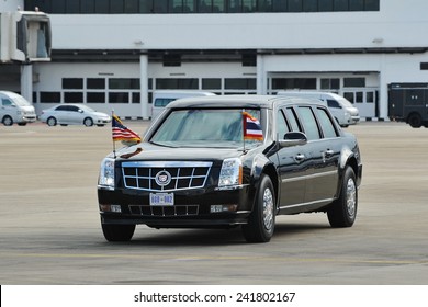 BANGKOK - NOV 18: The Presidential State Car Motorcade Drives On Don Muang International Airport Taxiway As US President Barack Obama Begins His SE Asia Tour On Nov 18, 2012 In Bangkok, Thailand.