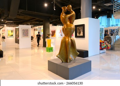 BANGKOK - NOVEMBER 28: Thai Contemporary Art Exhibition On November 28, 2014 At Hof Art Gallery, Bangkok, Thailand.