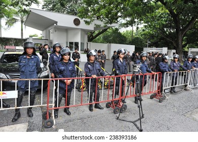 BANGKOK - SEP 18: Riot Police Standby Outside The United States Embassy As Muslim Protest Against The Film Innocence Of Muslims And US Foreign Policy On Sep 18, 2012 In Bangkok, Thailand. 
