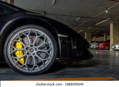 Lamborghini Alloys Images Stock Photos Vectors Shutterstock