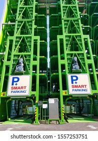 Bangkok, Thailand 12 Nov 2019. Smart Car Park Using Rotary Lift Innovation System Create More Multiple Space And Increase Number Of Parking Lot Solution For Small,narrow Parking Area In Urban City