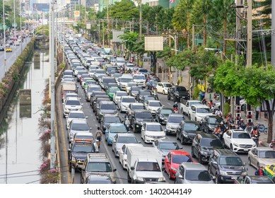 Bangkok , Thailand -  16 May, 2019 : Traffic Jam At Sathon Road Bangkok City In Long Weekend