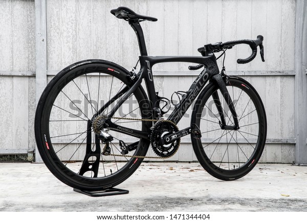 2019 pinarello dogma f10