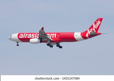 Bangkok Thailand / 2019 JUN 22 / Thai Airasia X Airbus A330-300 Landing At Donmuang Airport VTBD.