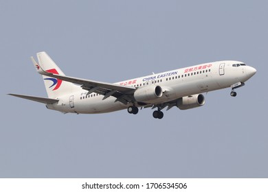 Bangkok Thailand / 2020 MAR 14 / China Eastern Airlines Boeing 737-800 landing at Suvarnabhumi Airport VTBS.