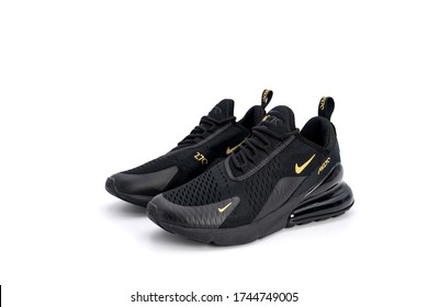 air max 270s black and gold