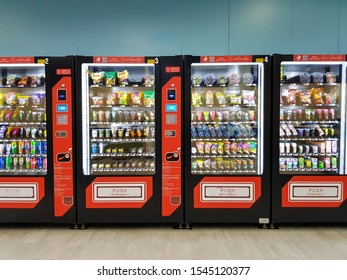 Bangkok Thailand 27102019 Vending Machine Different Stock Photo