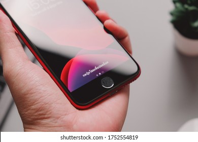 Iphone Se 2 High Res Stock Images Shutterstock Iphone Se 2 High Res Stock Images Shutterstock