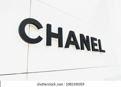 1,122 Chanel designer Images, Stock Photos & Vectors | Shutterstock