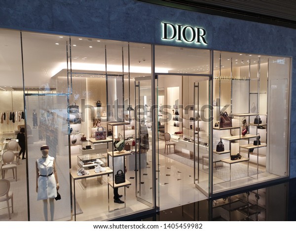 shop dior iconsiam