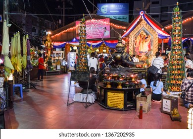 9 Ganesh temple huai khwang Images, Stock Photos & Vectors | Shutterstock