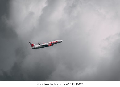 Bangkok, Thailand - April 1, 2017: HS-LUO Boeing 737-800 of Thai Lion Airline depart from Don Muang Airport, Bangkok, Thailand. Thai Lion Air company is the largest low cost airlines in Asia.