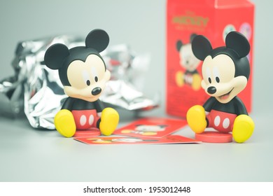 miniso mickey blind box