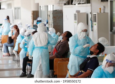 Bangkok Thailand April 19 2021 Thai People Get Covid-19 Swab Test At A Mass Testing Event