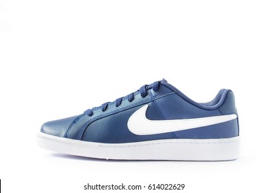 nike shoes white background