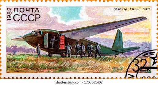 Bangkok- Thailand - April 20, 2020: Postage Stamp Printed In Soviet Union (Russia) Shows Soviet Military Glider Gr-29, From The Series 