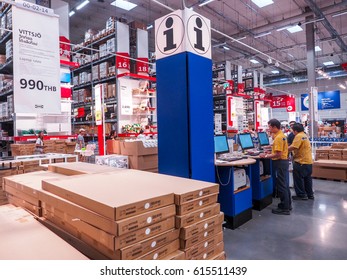 BANGKOK, THAILAND, April 2017: An Overview Of The Ikea Staff Warehouse With The Clients In The Scaffolding Group.