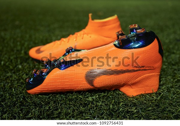 ronaldo football boots 2018