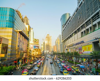 Bangkok Thailand April 22,2017  Pratu Nam Intersection. There Is Bangkok's Premier Business District. Traffic Is Busy All Day. Bangkok's Central Shopping District.