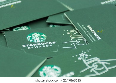 BANGKOK, THAILAND - April 5, 2022: Starbucks Reward Cards Package. The Card Is Used As Cashless Payment And Collectable Item. Starbucks Is One Of The Largest Coffee Franchises In The World