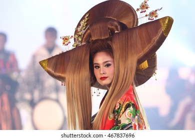 Bangkok, Thailand - August 10, 2016 : Fashion Show "Xtremely Nihon A Very, Very Japan ?� to present Hair Style in Exotic Design and ultimate hair solution