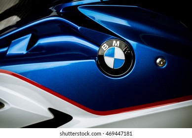 Motorrader Immagini Foto Stock E Grafica Vettoriale Shutterstock