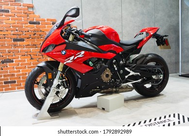 Bmw S1000rr Images Stock Photos Vectors Shutterstock