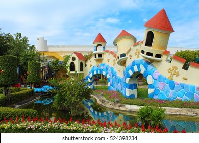 BANGKOK, THAILAND - December 13, 2014: Dream World Amusement Park.