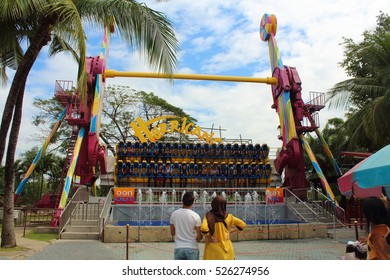 BANGKOK, THAILAND - December 13, 2014: Dream World Amusement Park.