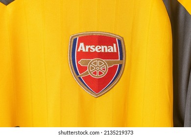 Bangkok, Thailand - Jan 18, 2022 : close up Arsenal logo on Arsenal retro shirt away jersey season 2016-2017