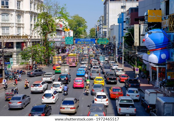 Bangkok,\
Thailand - January 26, 2019: A stream of cars, Traffic jam on Maha\
Chai road in Bangkok, Largest city of\
Thailand.