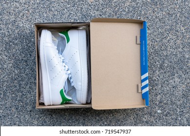 adidas stan smith cardboard