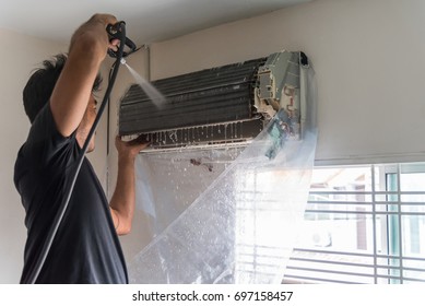 987 Air conditioning coil cleaning Images, Stock Photos & Vectors ...