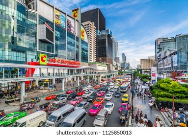 Bangkok, Thailand - july 27, 2017 : City scape Traffic on front of Central world, Iseton are favorite big shopping mall, hotels in business area around Ratchaprasong Intersection in Bangkok