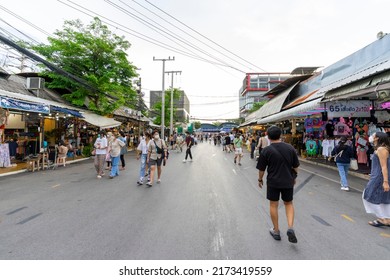 Bangkok, Thailand - Jun 4, 2022 : Crowd Of Tourist Shopping In Chatuchak Or Jatujak Weekend Market In Bangkok, Thailand. This Place Is A Famous And Popular Travel Destination Among Tourist.